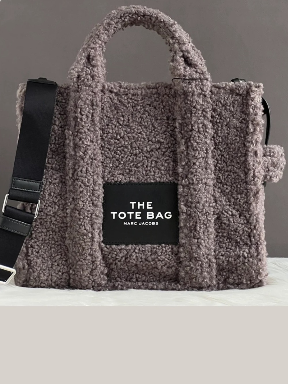 NWT MARC JACOBS The Teddy Medium Tote